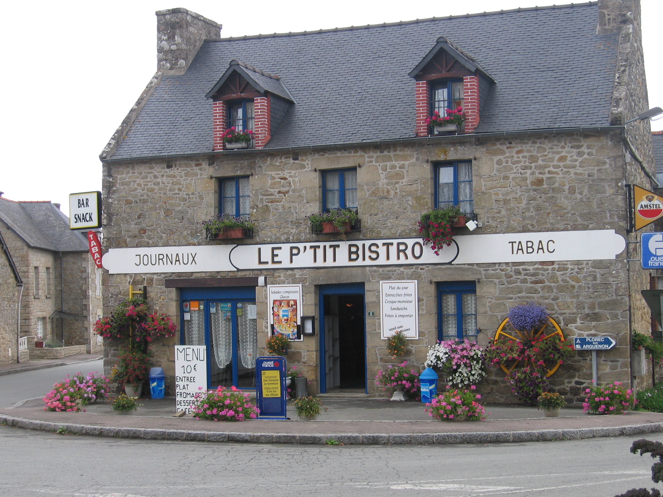 Le P'tit Bistro
