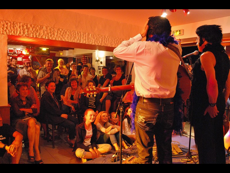 Caf? de Pays - Restaurant - Bistrot Coop?ratif  "l'Air du Temps"