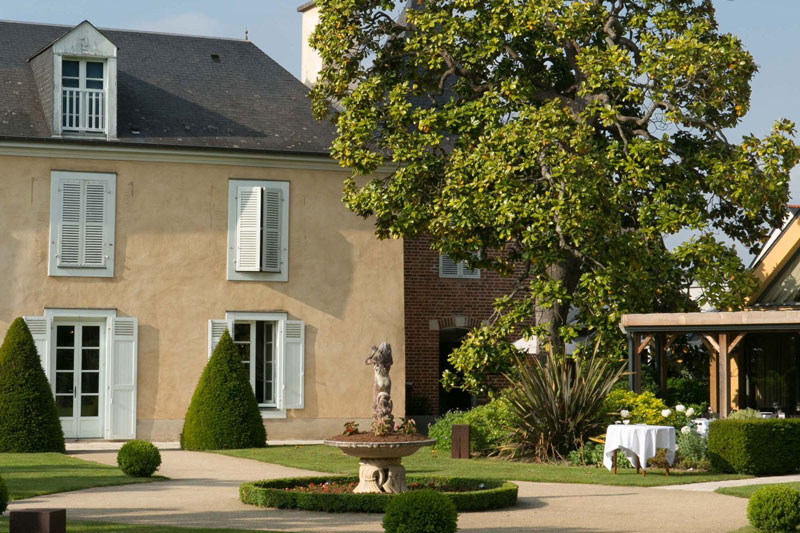 La Fontaine aux Perles