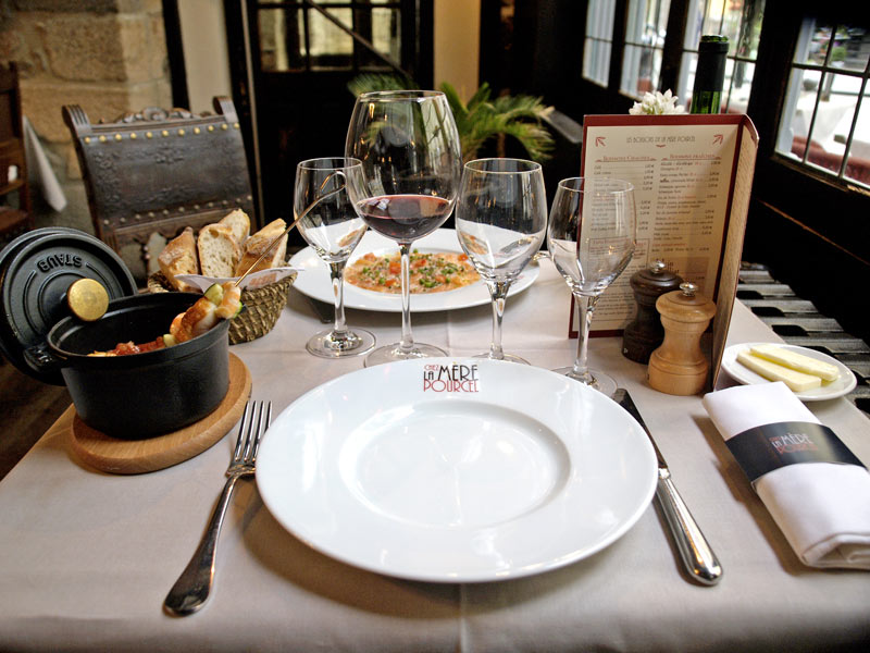 Chez la Mère Pourcel