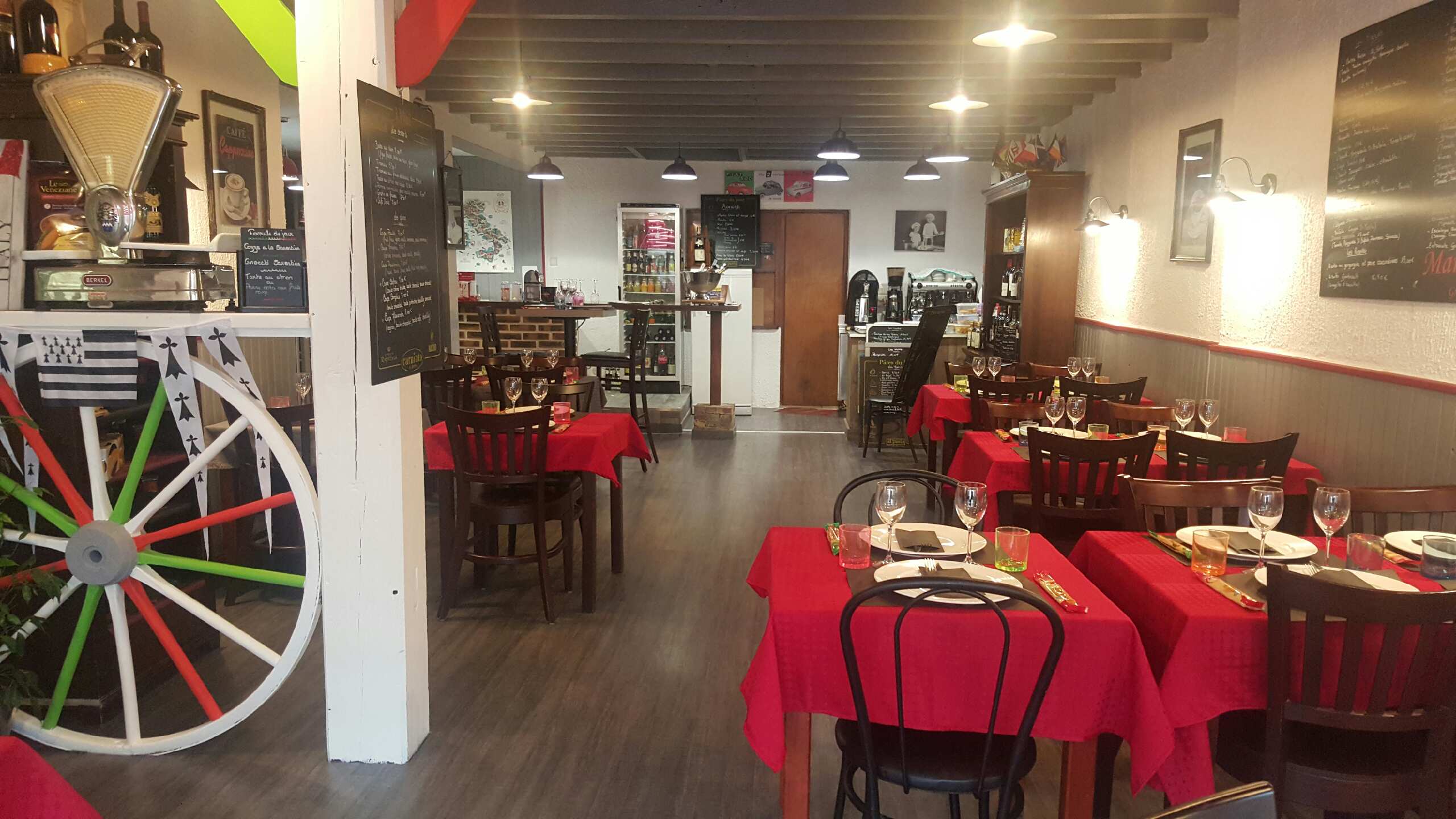 Restaurant - Pizzeria "Mamma Rosa"